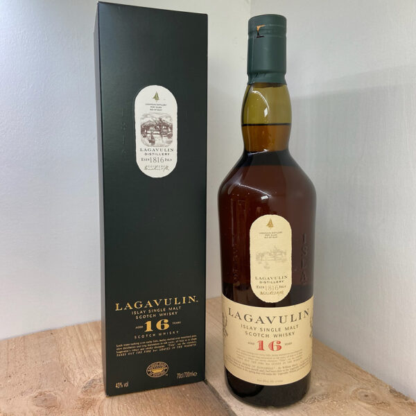 Lagavulin - 16yr